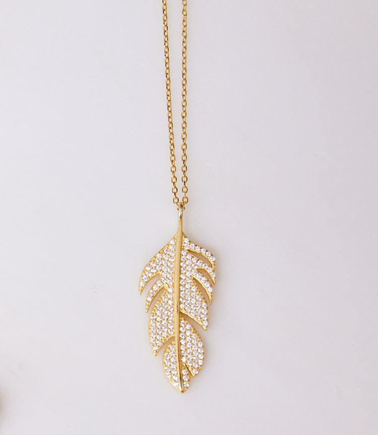 Feather Pendant Necklace