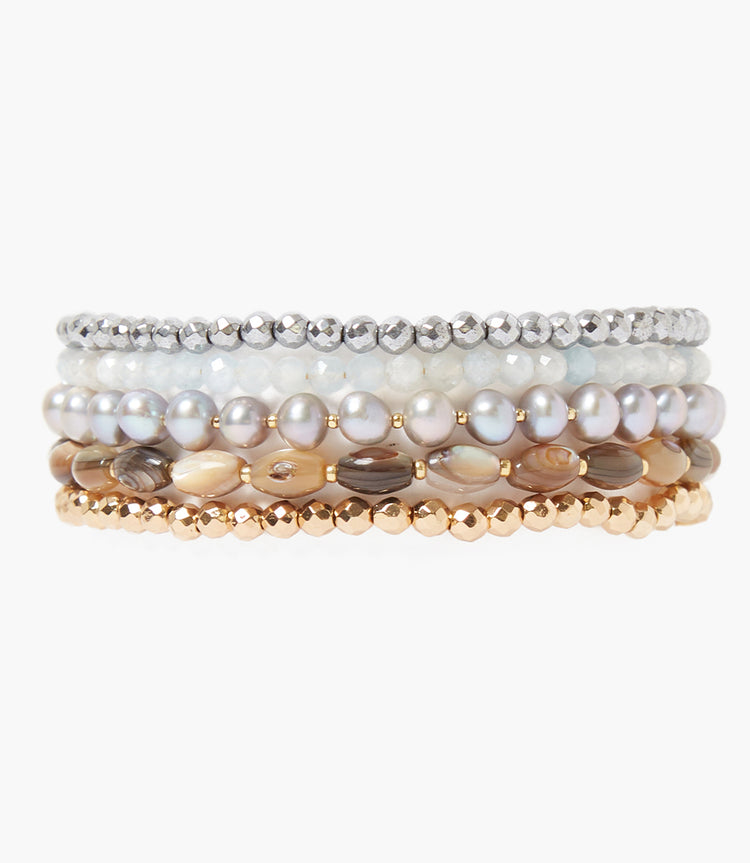 Chan Luu Stacked Pearl And Gold Bracelet