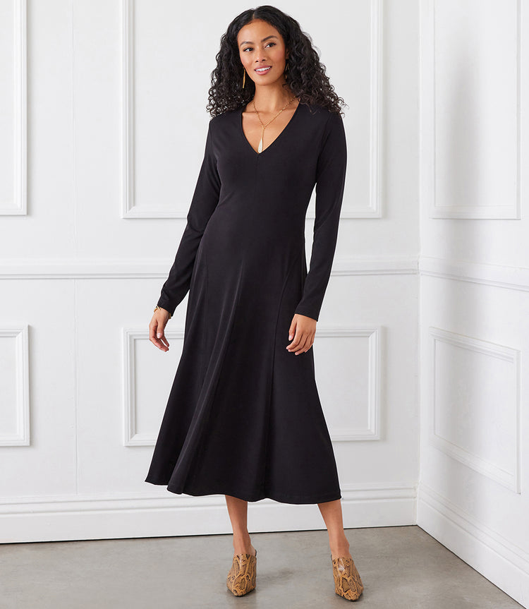 Black Kate V Neck Midi Travel Dress Karen Kane